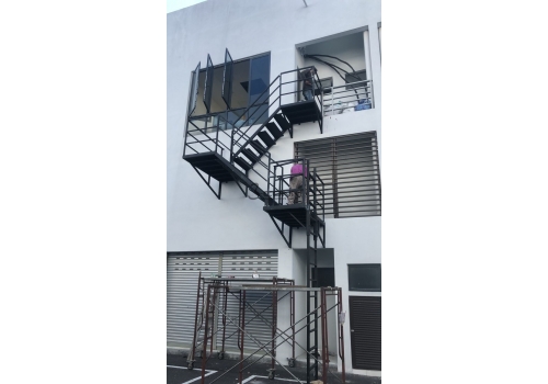 Galvanized Mild Steel Emergency Staircase with Aluminium Ladder