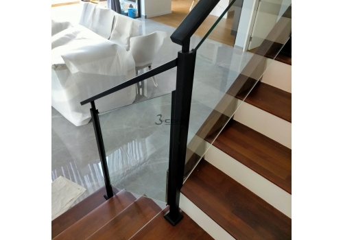 Mild Steel Staircase Railing With Tempered Glass