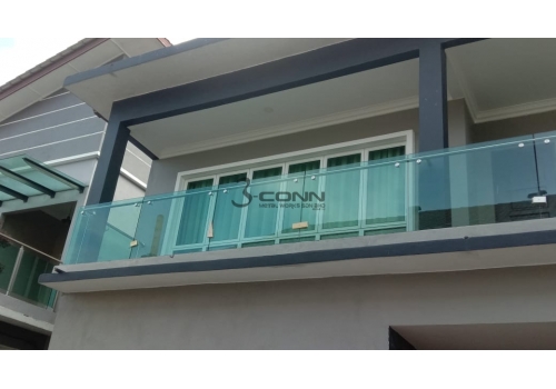 Glass Balcony Railing Thick 12mm Tempered Glass with Stainless Steel Handrail