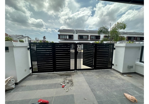 Mild Steel Folding Main Gate with Galvanized