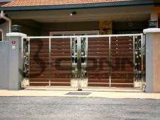 Stainless Steel Main Gate