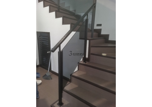 Mild Steel Staircase Railing with Tempered Glass