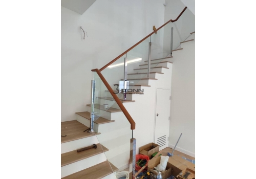 Glass Railing & Stainless Steel Pillar with Wooden Handrail